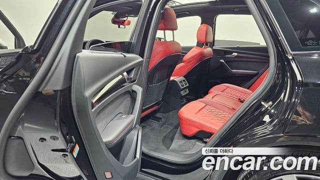Audi SQ5 2021 — Şəkil 5/32