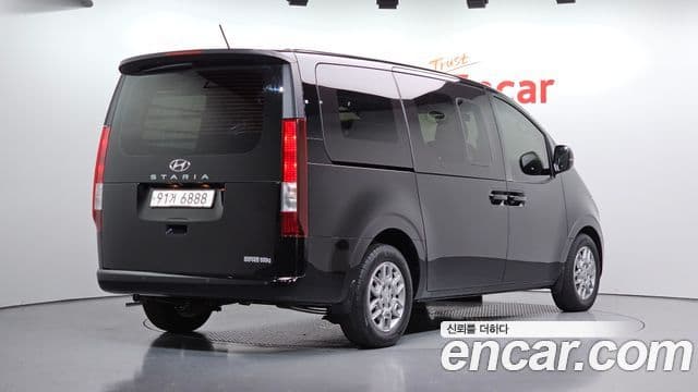 Hyundai Staria 2021 — Şəkil 2/20