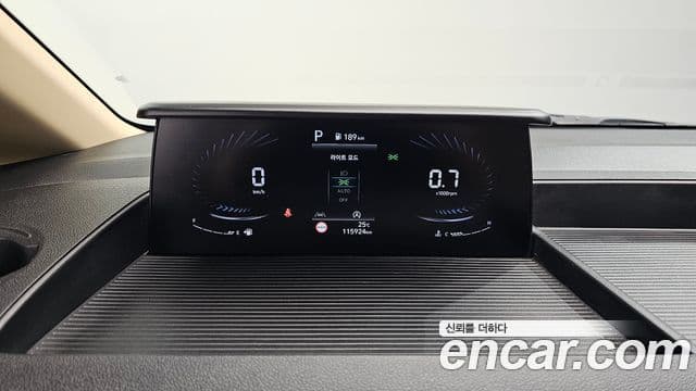 Hyundai Staria 2021 — Şəkil 8/20