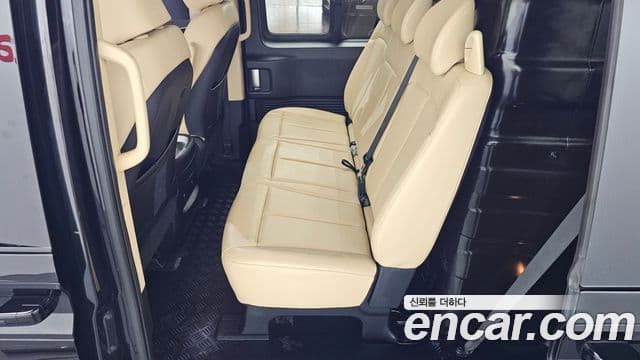 Hyundai Staria 2021 — Şəkil 11/20