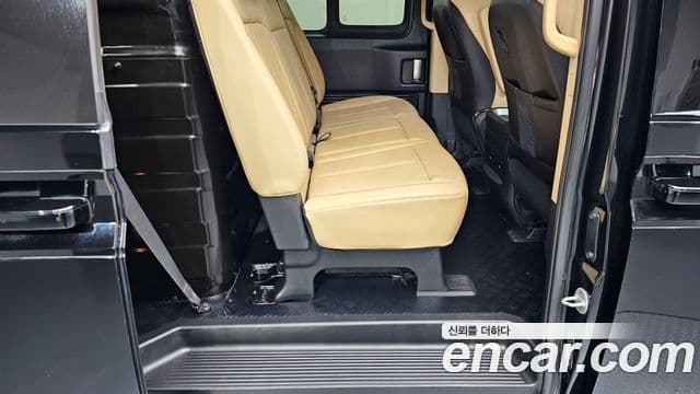 Hyundai Staria 2021 — Şəkil 12/20