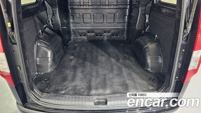 Hyundai Staria 2021 — Şəkil 17/20