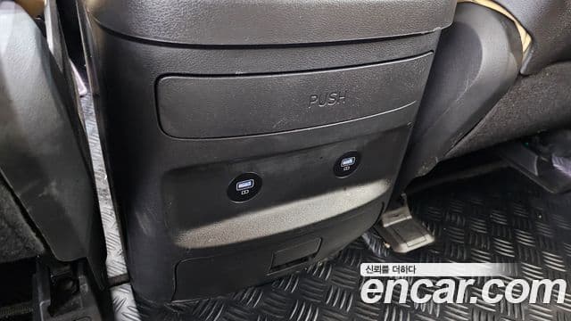 Hyundai Staria 2021 — Photo 14/30
