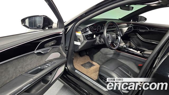 Audi A8 2021 — Şəkil 8/20