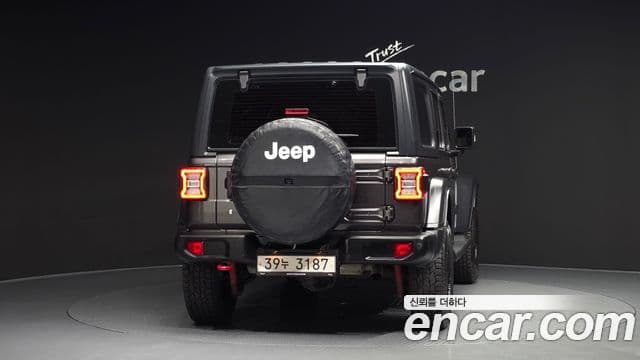 Jeep Wrangler 2019 — Şəkil 4/20