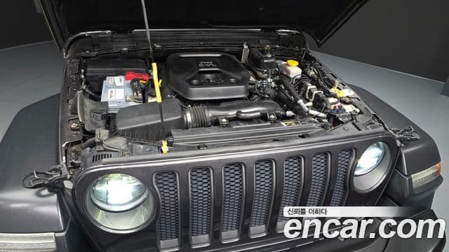 Jeep Wrangler 2019 — Şəkil 6/20