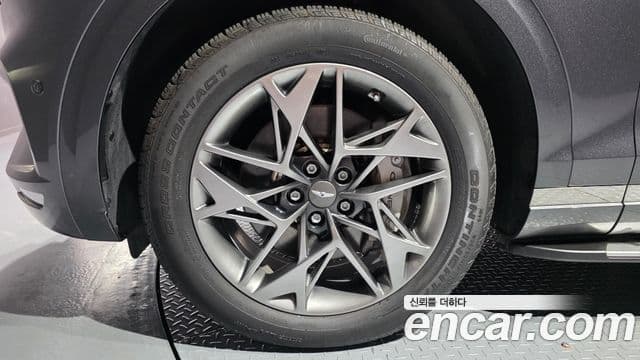 Genesis GV70 2021 — ფოტო 5/20