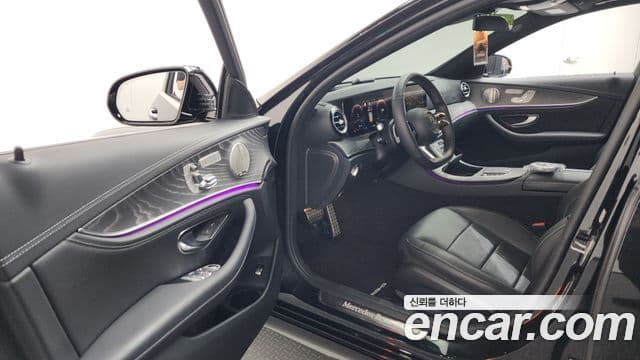 Mercedes-Benz E-Class 2021 — Şəkil 9/20
