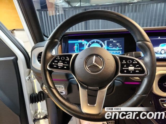 Mercedes-Benz G-Class 2021 — Фото 11/20