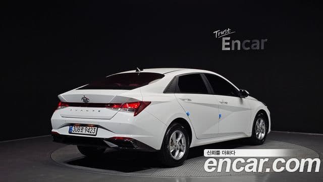 Hyundai The New Avante Hybrid 2021 — ფოტო 11/30