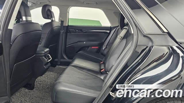 Hyundai Grandeur Hybrid 2023 — Photo 7/34