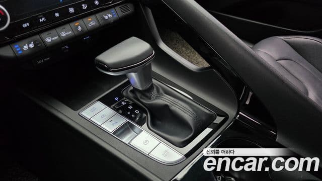Hyundai Avante 2020 — Şəkil 9/20