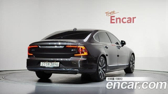 Volvo S90 2021 — ფოტო 2/20