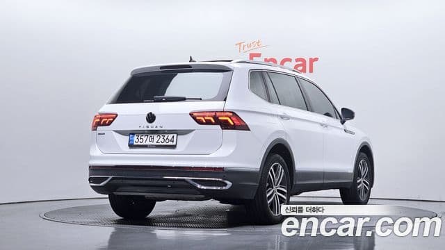 Volkswagen Tiguan Allspace 2022 — ფოტო 2/20