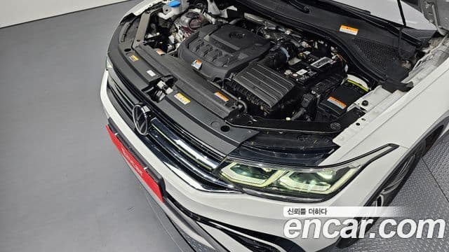 Volkswagen Tiguan Allspace 2022 — ფოტო 6/20