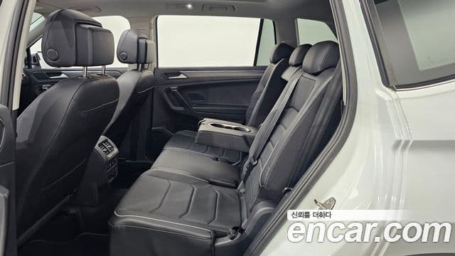 Volkswagen Tiguan Allspace 2022 — ფოტო 12/20