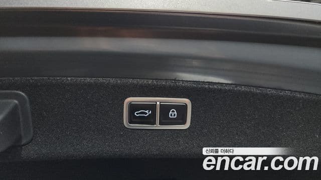 Genesis Electrified G80 2021 — Şəkil 19/20