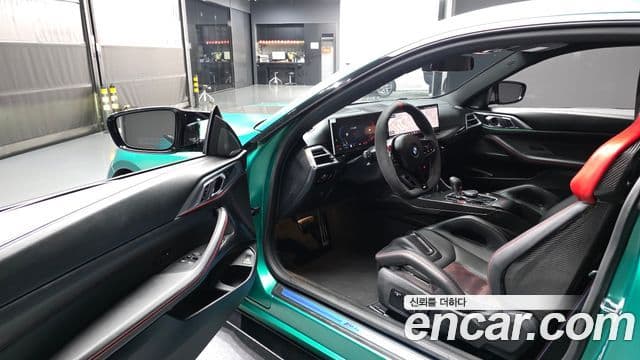 BMW M4 2025 — ფოტო 8/20
