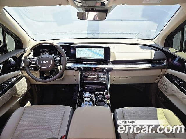 Kia Carnival 2023 — Şəkil 7/20