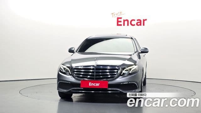 Mercedes-Benz E-Class 2018 — Şəkil 2/20