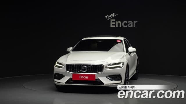 Volvo S60 2024 — ფოტო 2/20