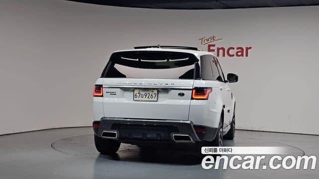 Land Rover Range Rover Sport 2019 — ფოტო 4/20