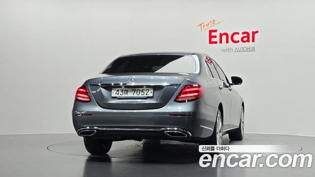 Mercedes-Benz E-Class 2018 — Şəkil 4/20