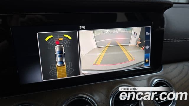 Mercedes-Benz E-Class 2018 — Şəkil 14/20