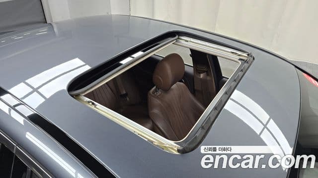 Mercedes-Benz E-Class 2018 — Şəkil 18/20