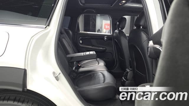 Mini Cooper S Countryman 2023 — ფოტო 12/20