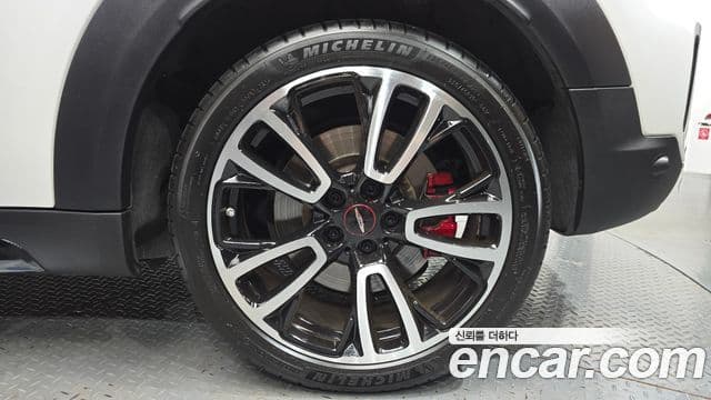 Mini Cooper S Countryman 2023 — Photo 22/33
