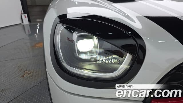 Mini Cooper S Countryman 2023 — Photo 18/33