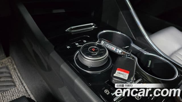 Kia K5 2021 — Şəkil 9/20