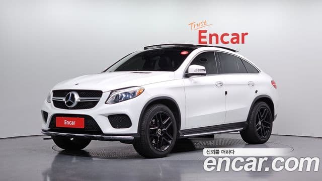 Mercedes-Benz GLE-Class 2018 — Şəkil 1/20