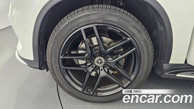 Mercedes-Benz GLE-Class 2018 — Şəkil 5/20