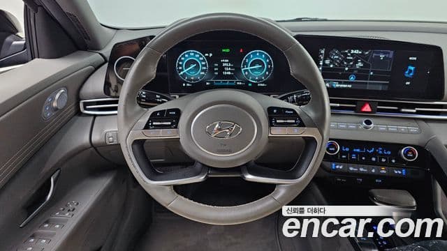 Hyundai Avante 2023 — ფოტო 13/20