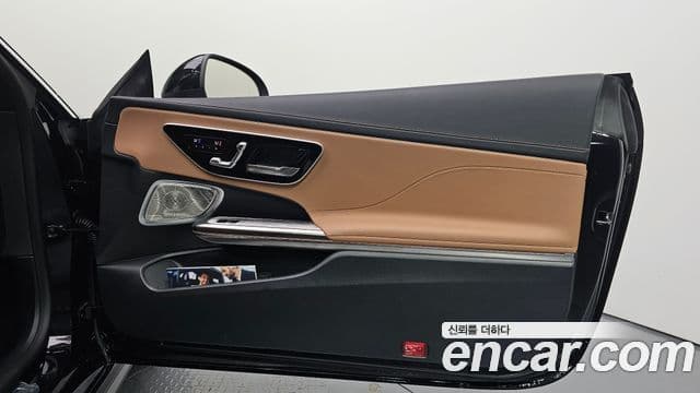 Mercedes-Benz CLE-Class 2025 — Photo 10/34