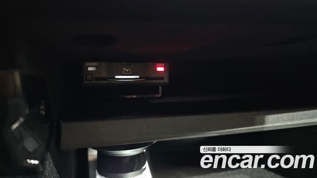 Mercedes-Benz CLE-Class 2025 — Photo 23/34