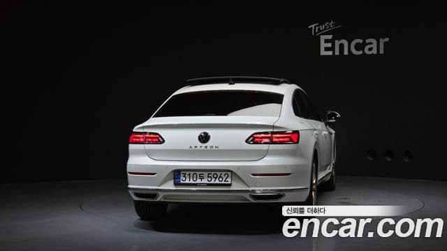 Volkswagen Arteon 2023 — ფოტო 4/20