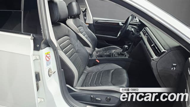 Volkswagen Arteon 2023 — ფოტო 12/20