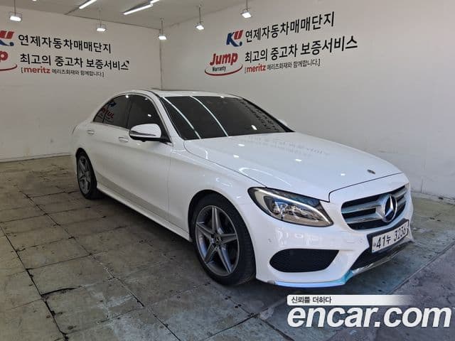 Mercedes-Benz C-Class 2018 — Photo 5/20