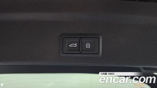 Audi Q3 2020 — Şəkil 18/20