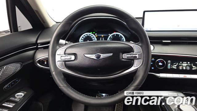 Genesis GV70 2022 — Şəkil 13/20