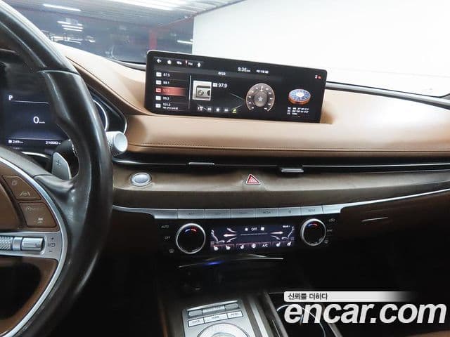 Genesis Electrified G80 2021 — Şəkil 9/20