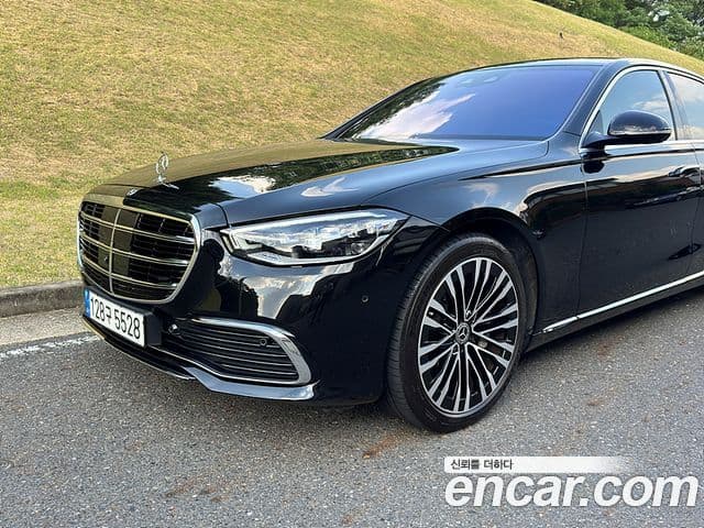 Mercedes-Benz S-Class 2021 — Фото 7/10