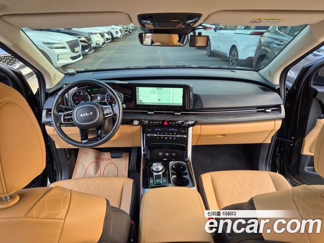 Kia Carnival 2022 — ფოტო 11/20