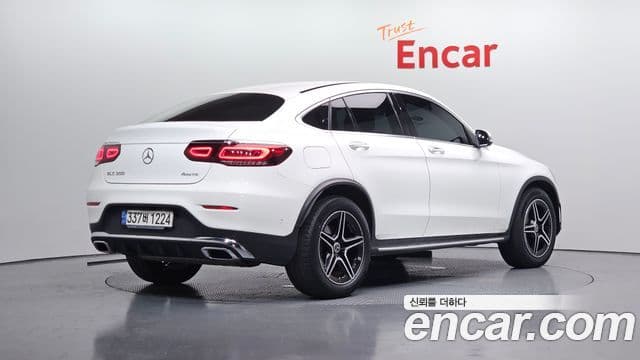 Mercedes-Benz GLC-Class 2021 — ფოტო 2/20
