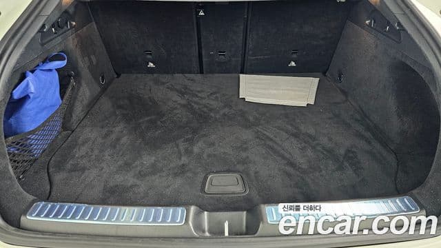 Mercedes-Benz GLC-Class 2021 — ფოტო 19/20