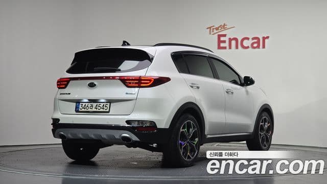 Kia Sportage The Bold 2020 — Фото 2/20