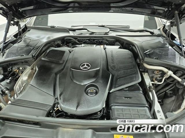 Mercedes-Benz S-Class 2021 — Photo 14/20